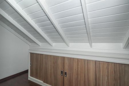 Casa de condomínio à venda com 194m², 3 quartos e 2 vagasQuarto 3