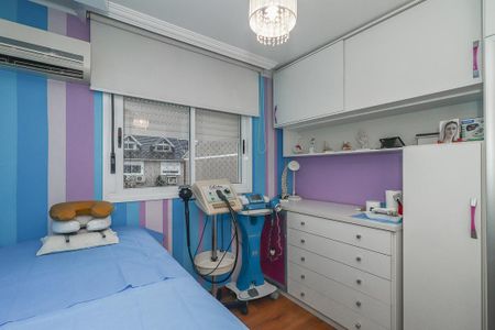 Casa de condomínio à venda com 194m², 3 quartos e 2 vagasQuarto 2