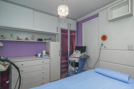Casa de condomínio à venda com 194m², 3 quartos e 2 vagasQuarto 2