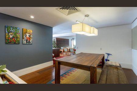 Apartamento à venda com 191m², 3 quartos e 3 vagasFoto 09