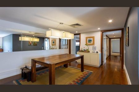 Apartamento à venda com 191m², 3 quartos e 3 vagasFoto 03