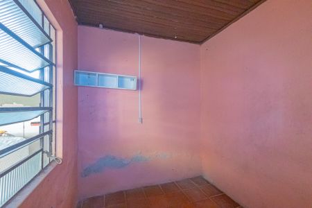 Casa à venda com 100m², 3 quartos e 3 vagasCasa de fundos/Quarto