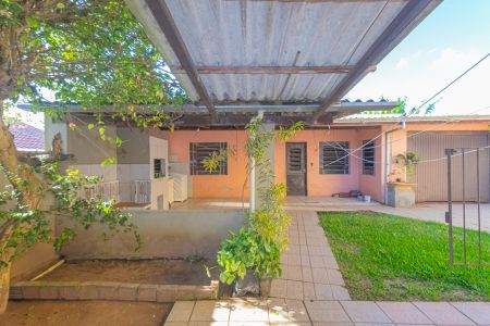 Casa à venda com 100m², 3 quartos e 3 vagasÁrea externa/Fundos