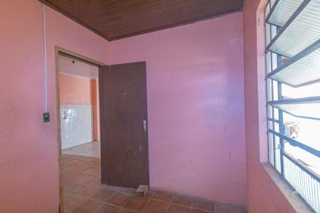 Casa à venda com 100m², 3 quartos e 3 vagasCasa de fundos/Quarto