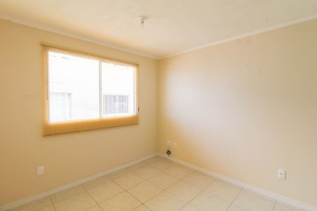 Sala de apartamento à venda com 2 quartos, 42m² em Olaria, Canoas