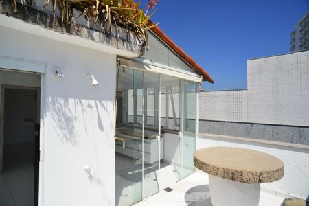 Apartamento à venda com 246m², 3 quartos e 3 vagasCobertura