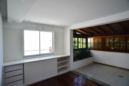 Sala de apartamento à venda com 3 quartos, 246m² em Barra da Tijuca, Rio de Janeiro