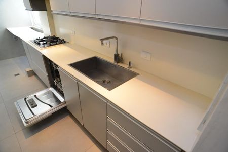 Apartamento à venda com 246m², 3 quartos e 3 vagasCozinha