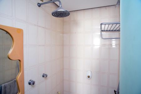 Apartamento à venda com 246m², 3 quartos e 3 vagasBanheiro de Serviço