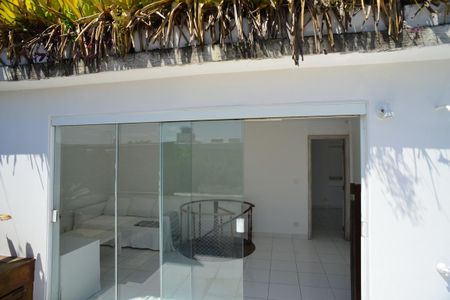 Apartamento à venda com 246m², 3 quartos e 3 vagasCobertura