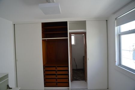 Apartamento à venda com 246m², 3 quartos e 3 vagasSuíte