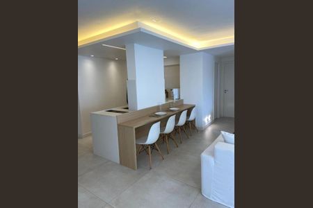 Apartamento à venda com 96m², 3 quartos e 2 vagas Apartamento à venda com 96m², 3 quartos e 2 vagasFoto 01