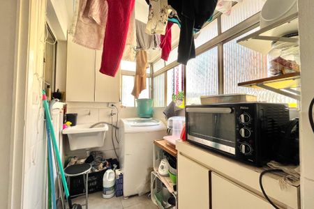 Apartamento à venda com 67m², 2 quartos e sem vagaÁrea de Serviço