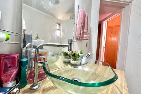 Apartamento à venda com 67m², 2 quartos e sem vagaBanheiro