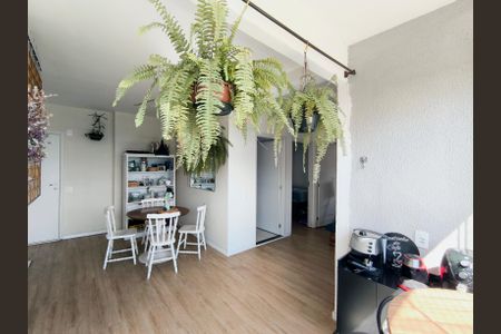 Sala de apartamento à venda com 2 quartos, 60m² em Vila Rio Branco, Jundiaí
