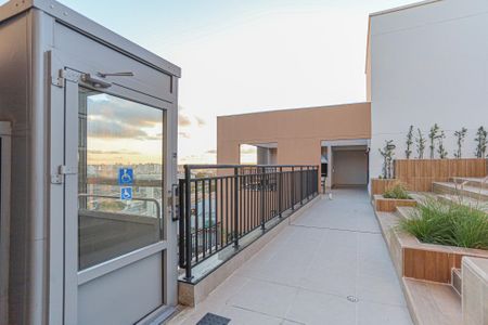 Apartamento para alugar com 38m², 1 quarto e 1 vagaÁrea comum