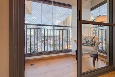 Apartamento à venda com 130m², 3 quartos e 2 vagasSuíte Master - Varanda