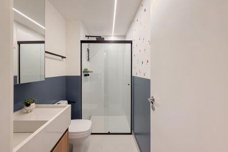 Apartamento à venda com 130m², 3 quartos e 2 vagasBanheiro da Suíte 1
