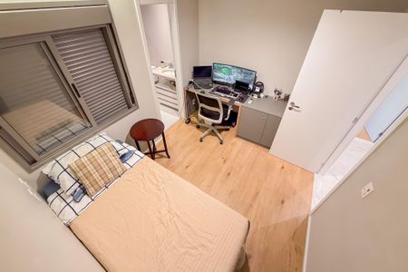 Apartamento à venda com 130m², 3 quartos e 2 vagasSuíte 2