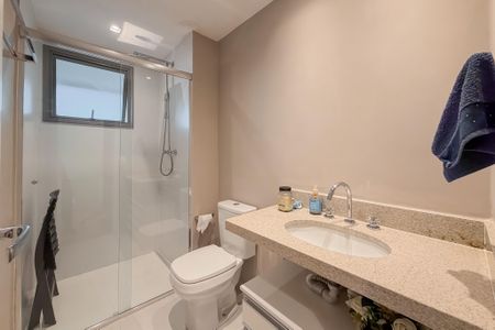 Apartamento à venda com 130m², 3 quartos e 2 vagasBanheiro da Suíte 2