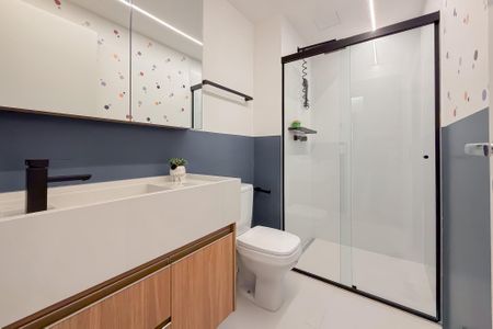 Apartamento à venda com 130m², 3 quartos e 2 vagasBanheiro da Suíte 1