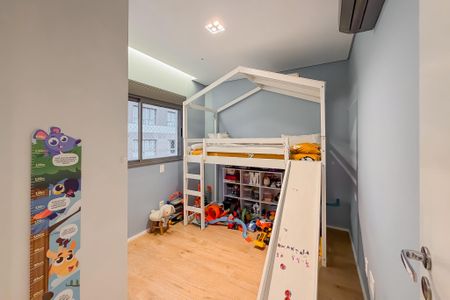 Apartamento à venda com 130m², 3 quartos e 2 vagasSuíte 1