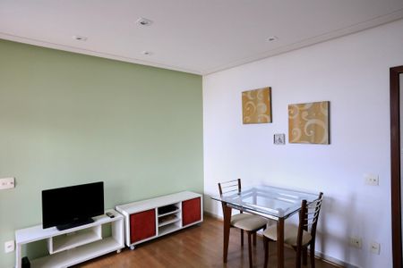 Sala de apartamento para alugar com 1 quarto, 38m² em São Pedro, Belo Horizonte