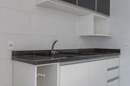 Apartamento à venda com 79m², 2 quartos e 2 vagas Apartamento à venda com 79m², 2 quartos e 2 vagasCozinha e Área de Serviço
