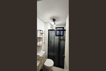 Banheiro de apartamento à venda com 2 quartos, 48m² em Vila Paranagua, São Paulo