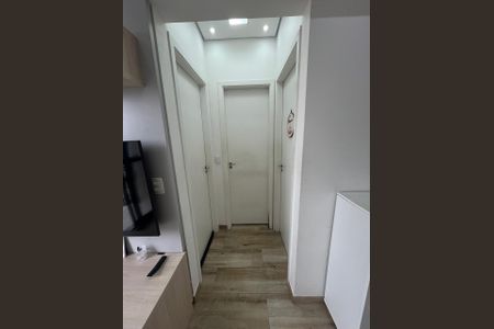 Corredor de apartamento à venda com 2 quartos, 48m² em Vila Paranagua, São Paulo