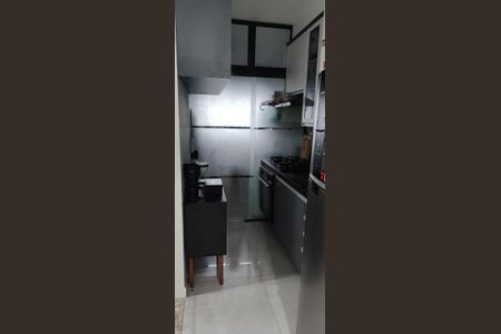 Apartamento à venda com 48m², 2 quartos e 1 vaga Apartamento à venda com 48m², 2 quartos e 1 vagaCozinha