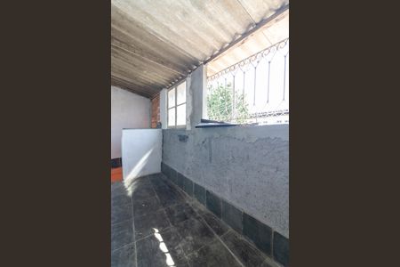 Casa para alugar com 50m², 2 quartos e sem vagaVaranda