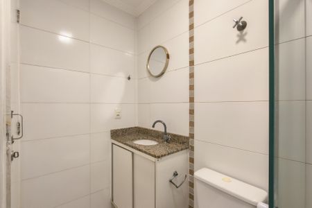 Apartamento para alugar com 70m², 2 quartos e 1 vaga Apartamento para alugar com 70m², 2 quartos e 1 vagaBanheiro