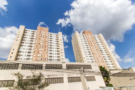 Apartamento para alugar com 60m², 2 quartos e 2 vagas Apartamento para alugar com 60m², 2 quartos e 2 vagasVista da Rua