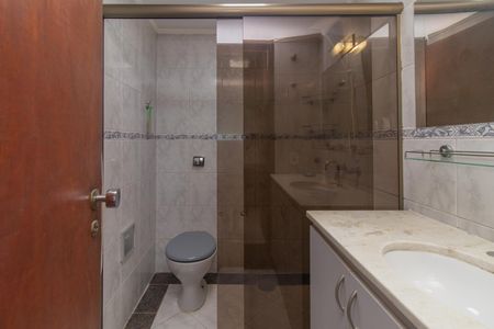 Apartamento à venda com 63m², 1 quarto e sem vaga Apartamento à venda com 63m², 1 quarto e sem vagaBanheiro