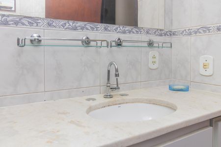 Apartamento à venda com 63m², 1 quarto e sem vaga Apartamento à venda com 63m², 1 quarto e sem vagaBanheiro