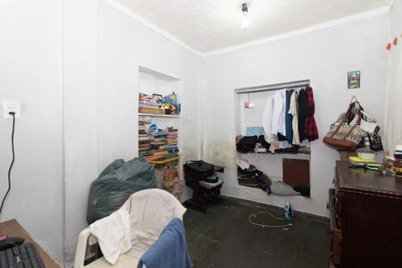 Quarto 1 de casa para alugar com 4 quartos, 90m² em Padre Miguel, Rio de Janeiro