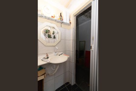 Casa para alugar com 90m², 4 quartos e 1 vagaBanheiro Social