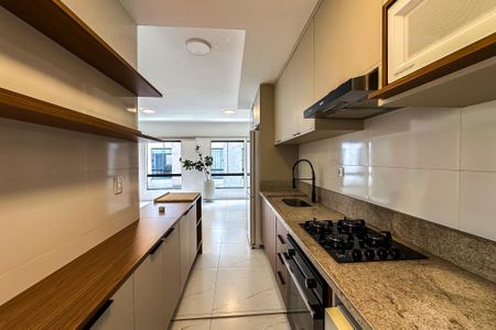 Casa para alugar com 120m², 3 quartos e 2 vagasCozinha