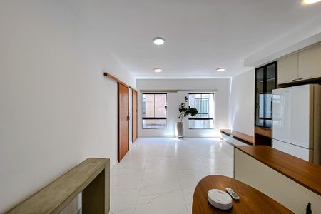 Sala de casa para alugar com 3 quartos, 120m² em Água Rasa, São Paulo