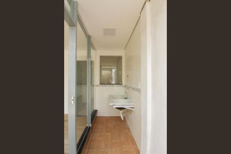 Studio para alugar com 50m², 1 quarto e sem vaga Studio para alugar com 50m², 1 quarto e sem vagaÁrea de Serviço