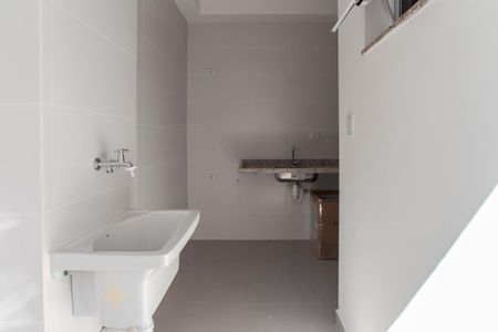 Apartamento para alugar com 42m², 2 quartos e sem vaga Apartamento para alugar com 42m², 2 quartos e sem vagaCozinha e Área de Serviço