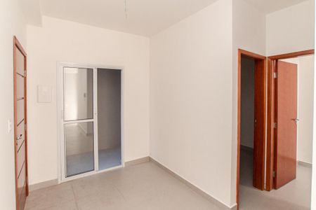 Sala de apartamento para alugar com 2 quartos, 42m² em Vila Nova Mazzei, São Paulo