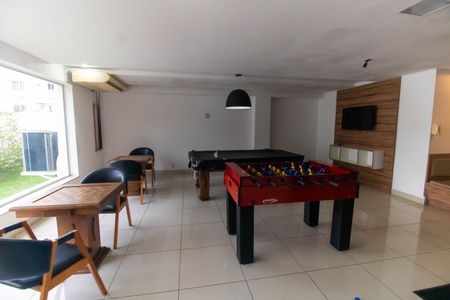 Apartamento à venda com 66m², 2 quartos e 1 vagaÁrea comum