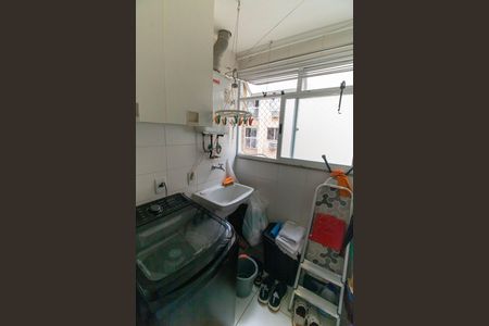 Apartamento à venda com 66m², 2 quartos e 1 vagaCozinha e Área de Serviço