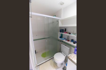 Apartamento à venda com 66m², 2 quartos e 1 vagaBanheiro da Suíte