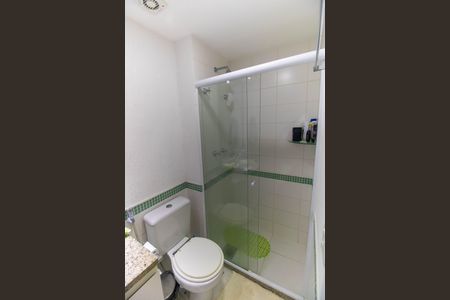 Apartamento à venda com 66m², 2 quartos e 1 vagaBanheiro Social