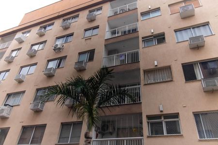 Apartamento à venda com 66m², 2 quartos e 1 vagaPlaquinha 