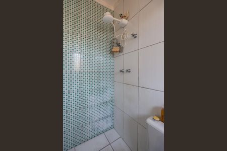 Casa à venda com 160m², 3 quartos e 2 vagasBanheiro da Suíte 1