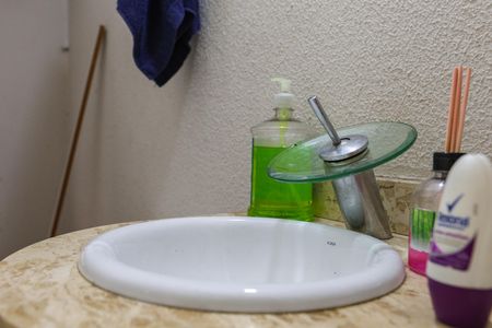 Casa à venda com 160m², 3 quartos e 2 vagasLavabo